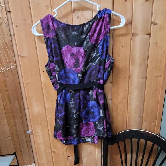 Michael Kors Size 6 Women's Vintage Style Blouse - Picture 3 of 3